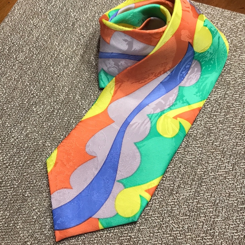 Psychedelic Bold Silk Tie by Elle